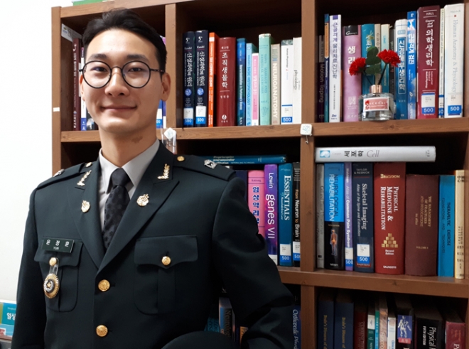윤정훈(14)소위